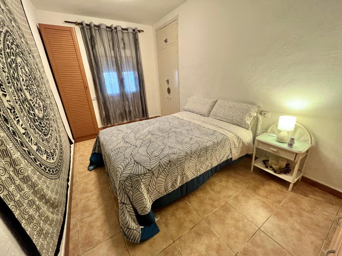 Estudio Adosado Acogedor Con Jardin, Barbacoa Y Parking Privado Alicante Zewnętrze zdjęcie